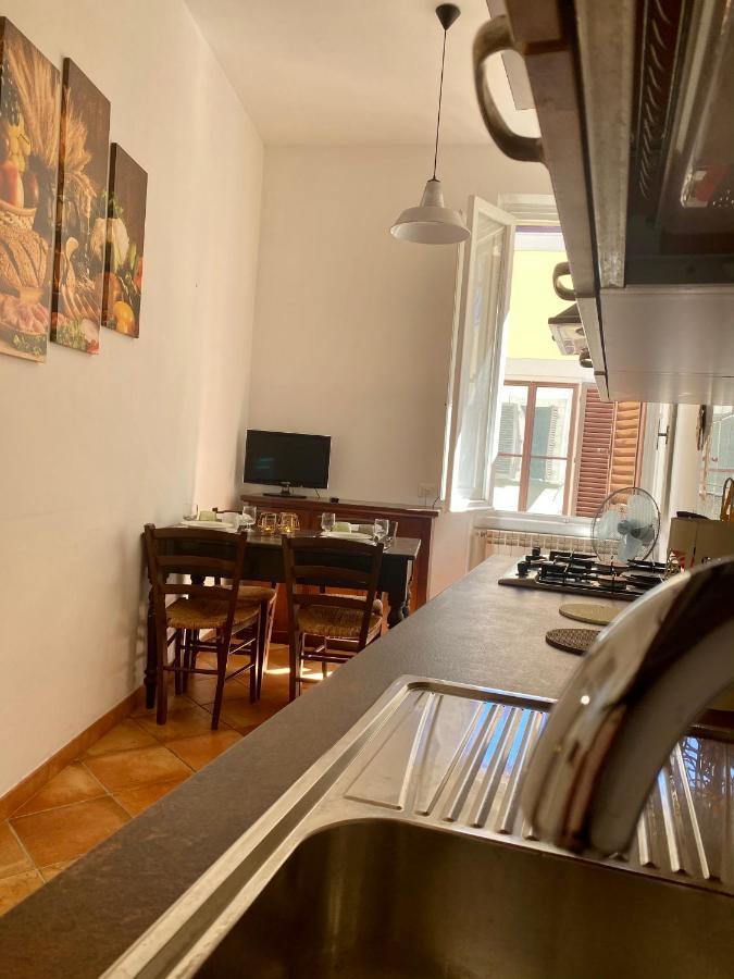 Nice & Roomy Apartment Behind The Uffizi Museum ฟลอเรนซ์ ภายนอก รูปภาพ